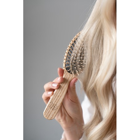 Spazzola Ovale con Denti Corti | Delicata su Cute & Capelli